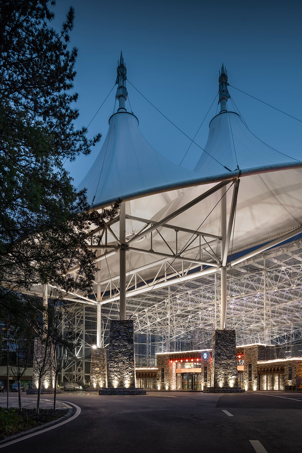 四川九寨溝·九寨天堂洲際大飯店設計 四川九寨溝·九寨天堂洲際大飯店設計